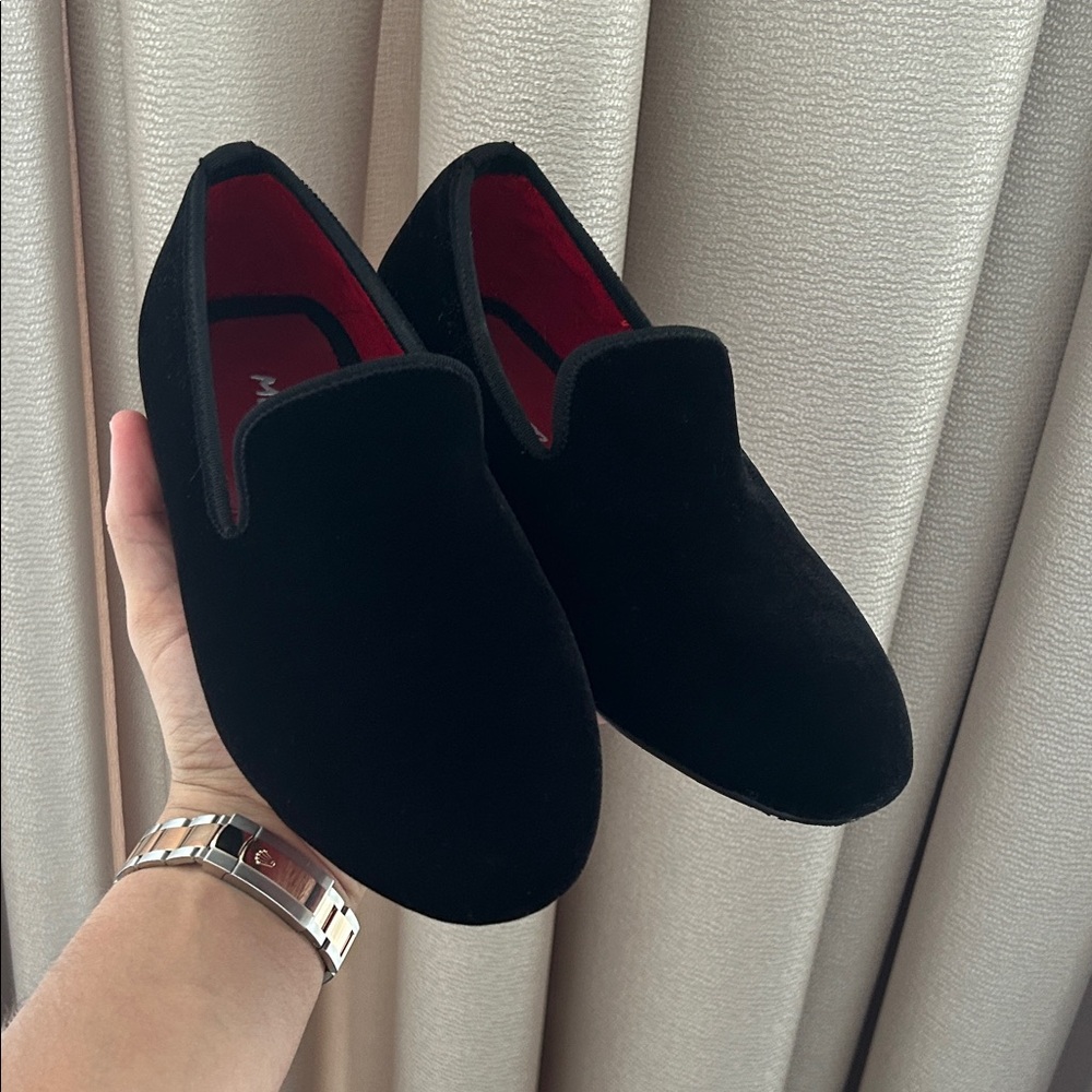 Elegant Black Velvet kids Loafers
